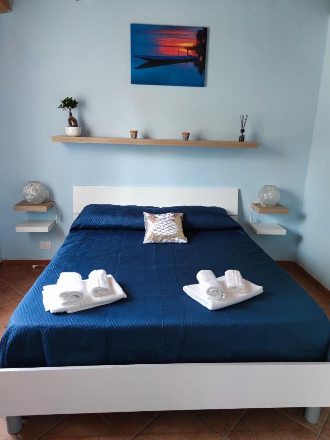 Villa Martino Apartments Cefalù Δωμάτιο φωτογραφία